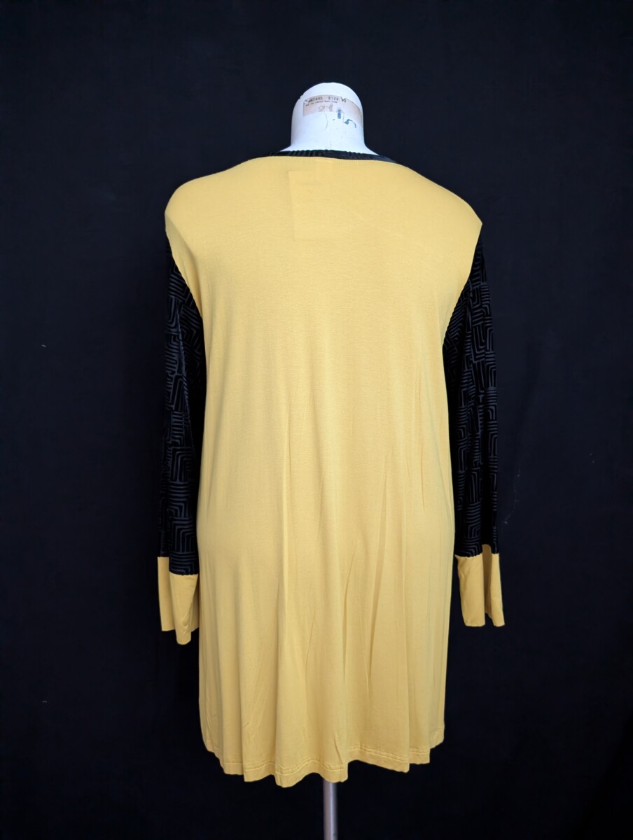 PXL_20251202_201616181